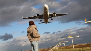 Kiedy transport lotniczy jest opłacalny?